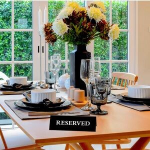 Pieces Plastic Reserved Table Sign Table Tent Wedding Sign Guest Reservation